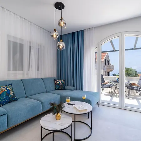דירה Spacious 2-bedroom Raat קאבטאט