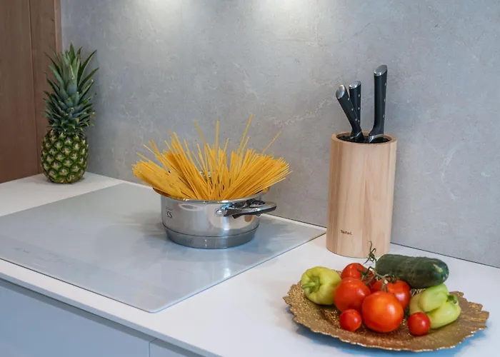 Apartament Spacious 2-bedroom Raat